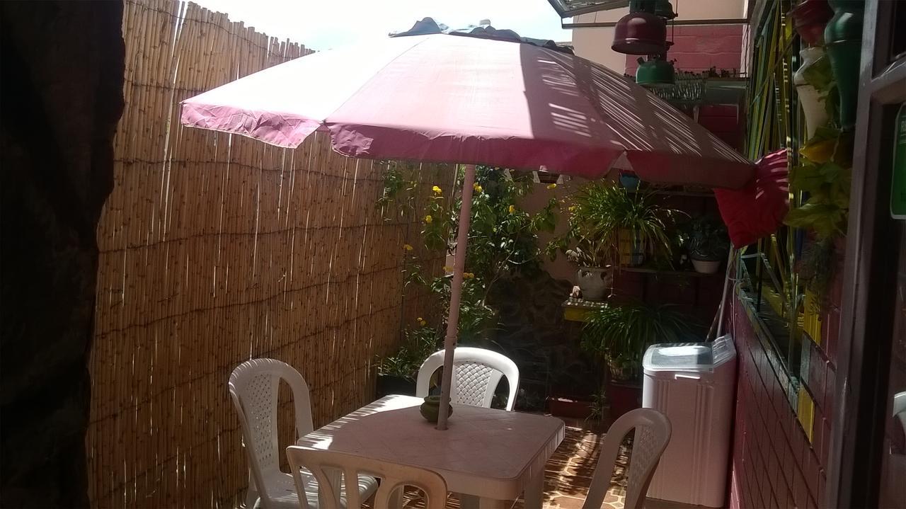 Marguerite Apartemnt Dans Une Residence Familiale Casablanca Bagian luar foto